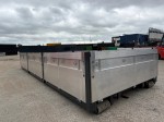 56453124-3.jpg